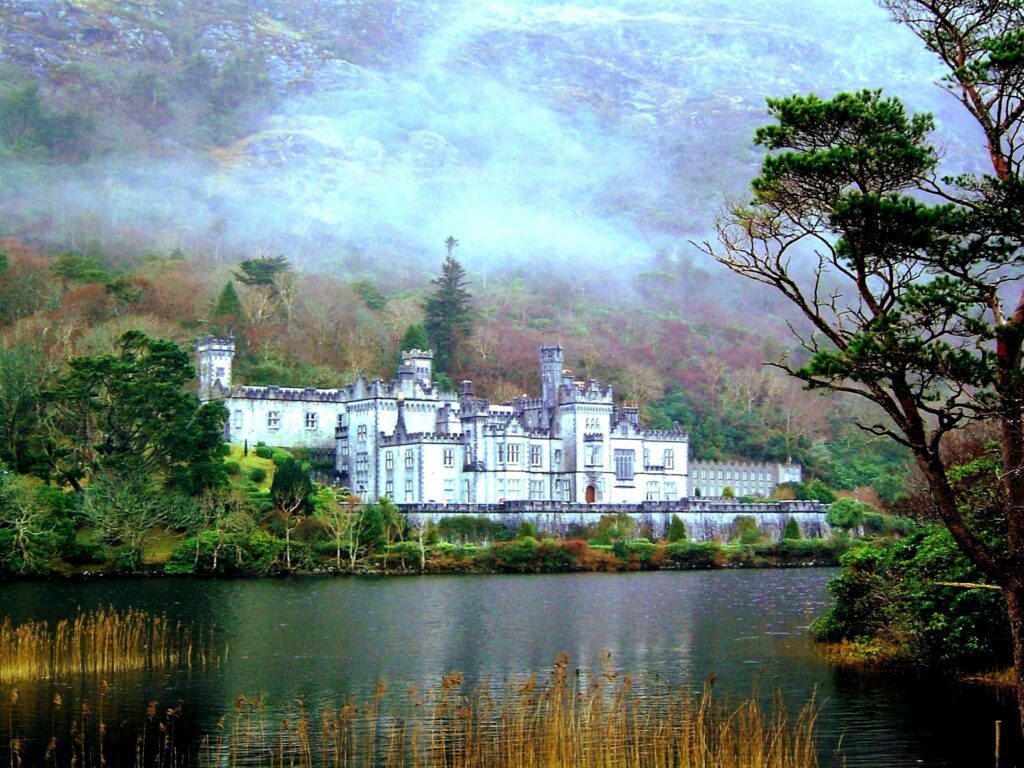 Castles of Connemara tour departing from Galway City. Guided. Full day.