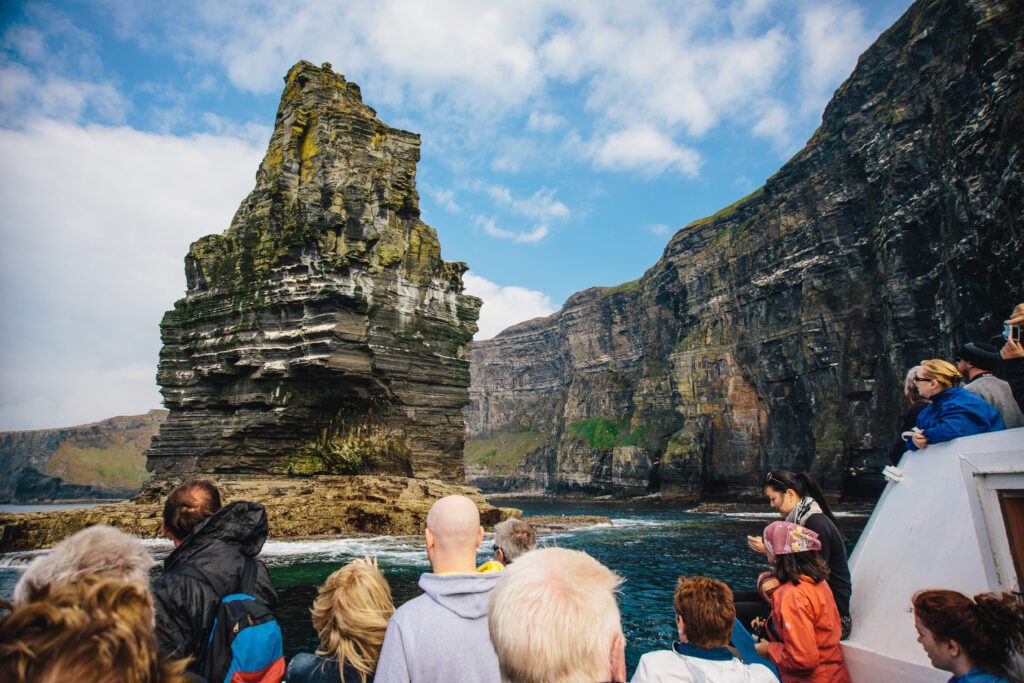 Aran Island (Inisheer), Cliffs of Moher & Cliff cruise departing from Limerick. Guided.